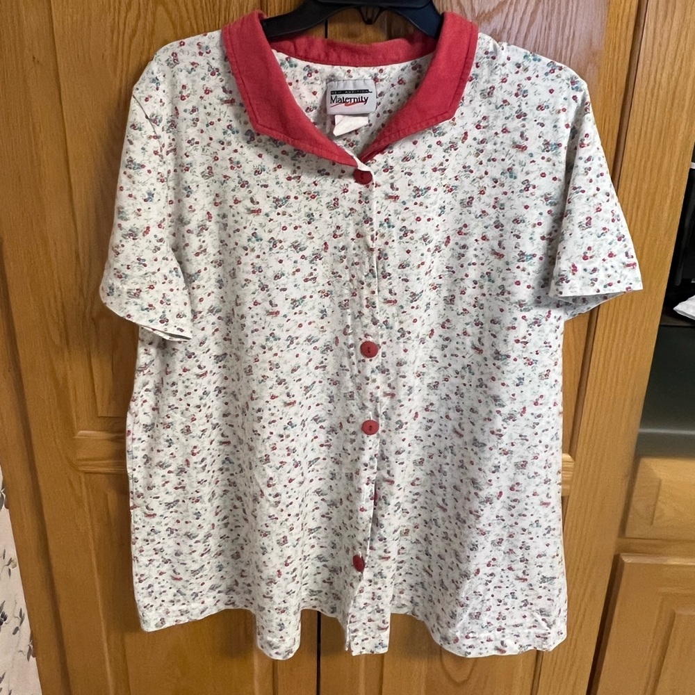 Women’s size large New Addition Maternity top